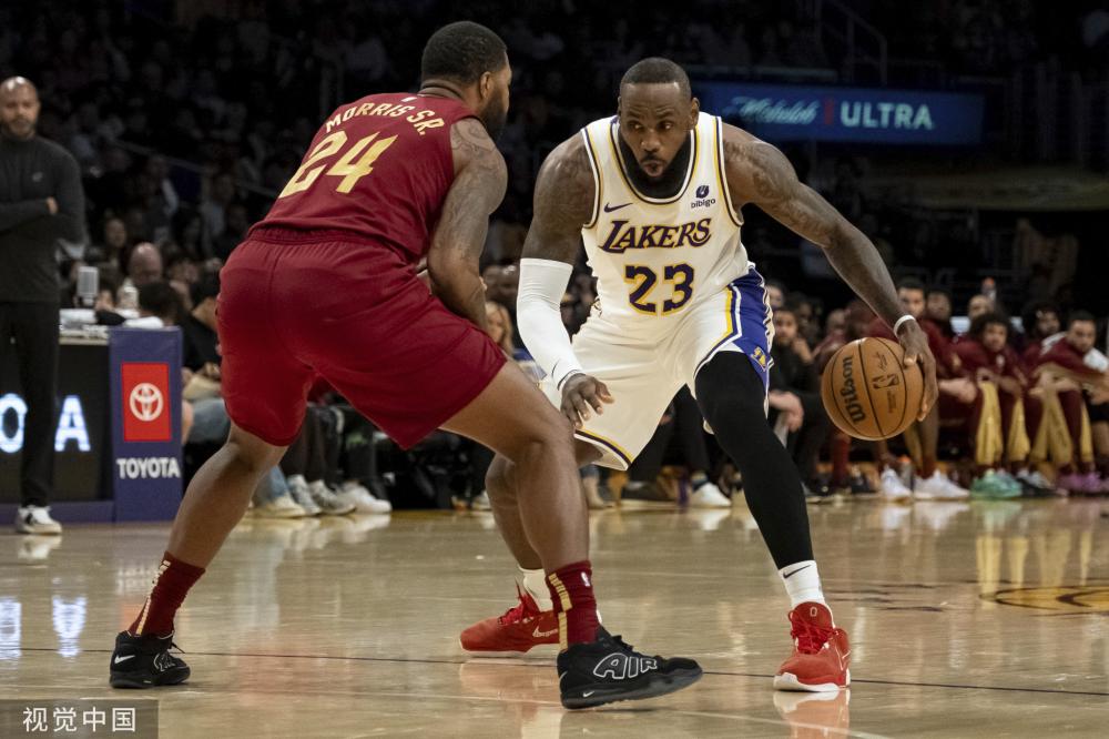 埃利奥特的 埃利奥特的